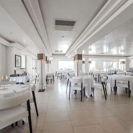 Hotiday Collection - Diaz Hotel Naples