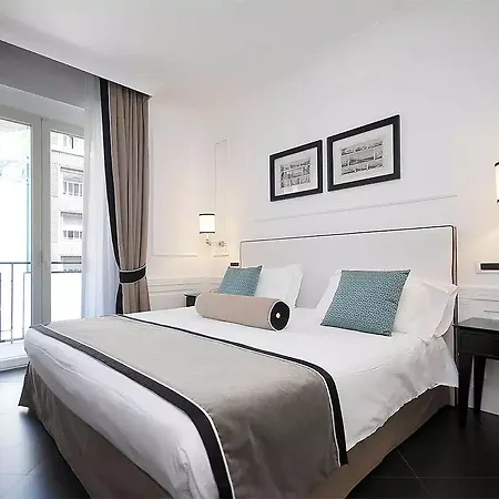 Hotiday Collection - Diaz Hotel